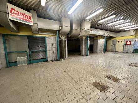 Pronájem komerčních prostor 780m2, Opletalova - Praha 1